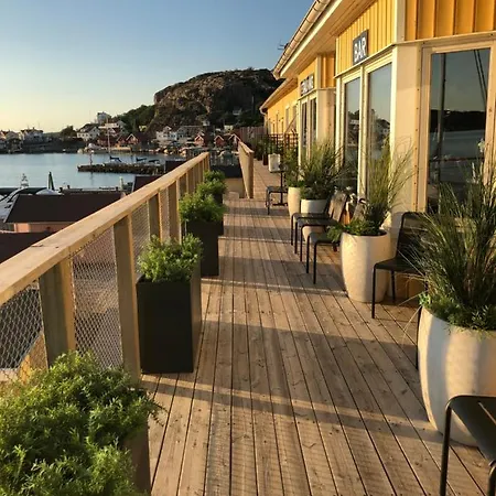 Marinan Richters Hostel Fjallbacka Exterior photo